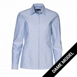 ID Oxford dameskjorte, modern fit, lys blå